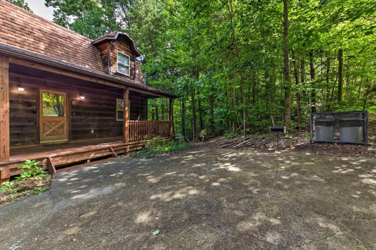 Quiet And Secluded Gatlinburg Cabin With Hot Tub! Villa ภายนอก รูปภาพ